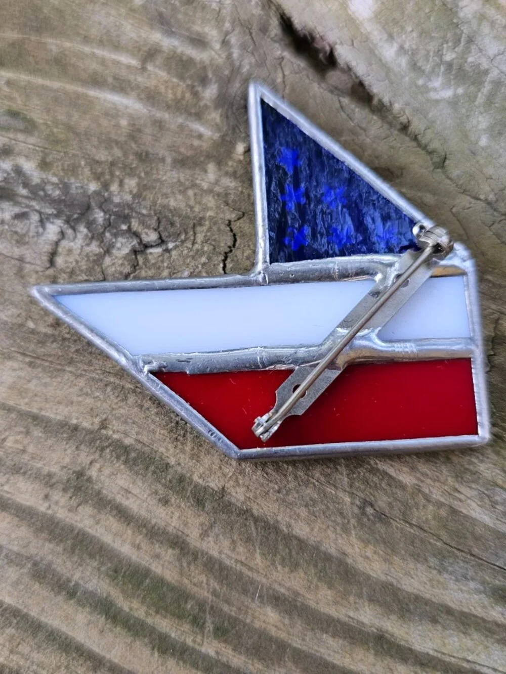 Womens Brooch Pin Stained Glass Red White Blue Patriotic Flag Sailboat Boat USA